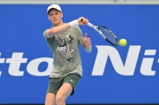 Jannik Sinner, ici à l'entraînement à Turin, est le favori no 1 du tournoi de fin de saison. KEYSTONE/EPA/ALESSANDRO DI MARCO